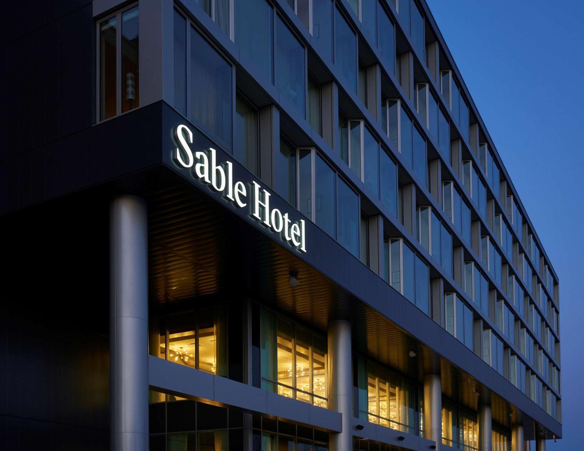 Sable At Navy Pier Chicago, Curio Collection By Hilton Hotel Exterior foto